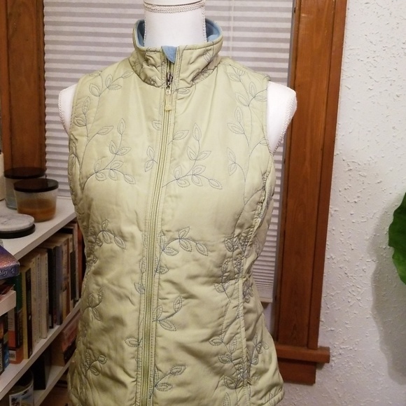 Eddie Bauer Jackets & Blazers - Eddie Bauer vest